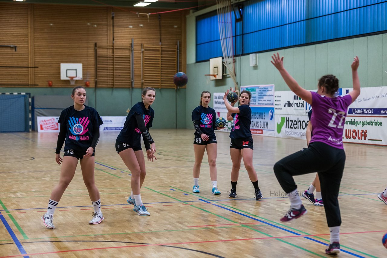 Bild 42 - wBJ SV Henstedt Ulzburg - TSV Altenholz : Ergebnis: 30:13